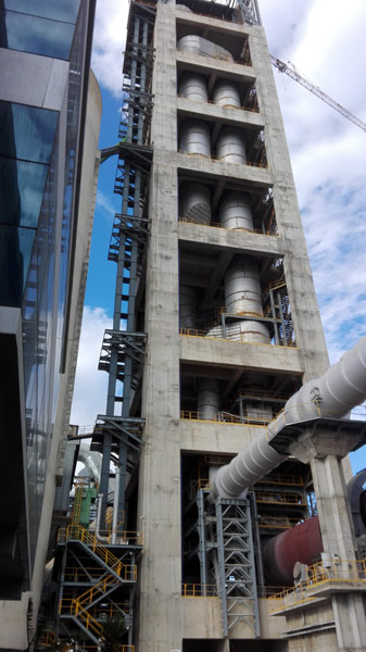 Endüstriyel Üretim Tesisleri